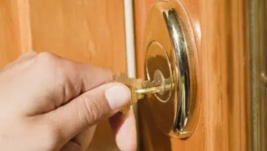 stuck key lock