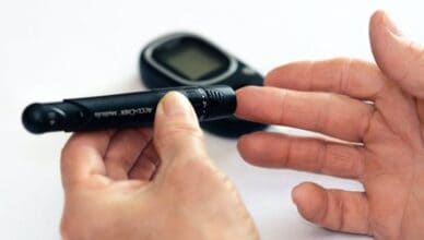 What is normal blood sugar level for adults and kids 1