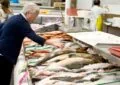 Why Fishing Is A Sustainable Source Of Food For Many Communities? 2 Why Fishing Is A Sustainable Source Of Food For Many Communities?
