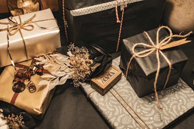 Navigating Cross-Cultural Business Gifting Challenges