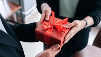 Sending Digital Business Gifts in the Remote Work Era