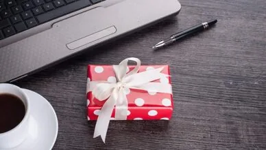 The Art of Surprise and Delight in Business Gifting 1