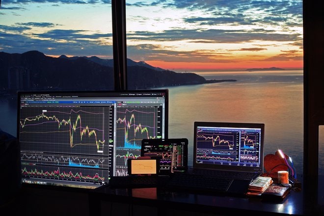 Major Cryptocurrency Market Fluctuations: Analyzing the Bull and Bear Cycles