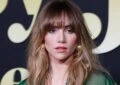 Suki Waterhouse Net Worth: Real Name, Bio, Family, Career and Awards 4 Suki Waterhouse Net Worth: Real Name, Bio, Family, Career and Awards